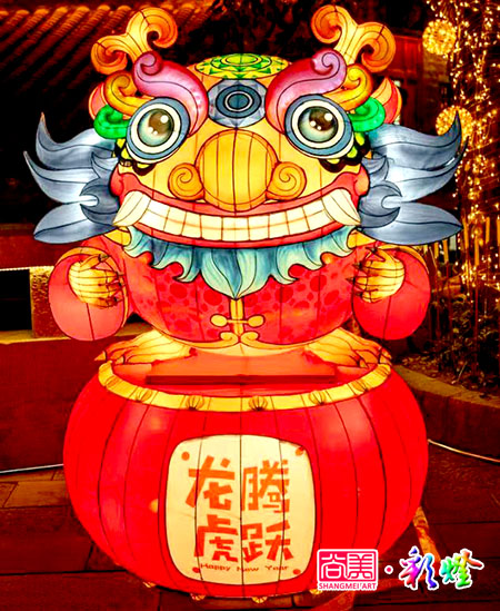 從民俗文化傳承到揚(yáng)名天下，自貢燈會(huì)經(jīng)歷了哪幾個(gè)階段？